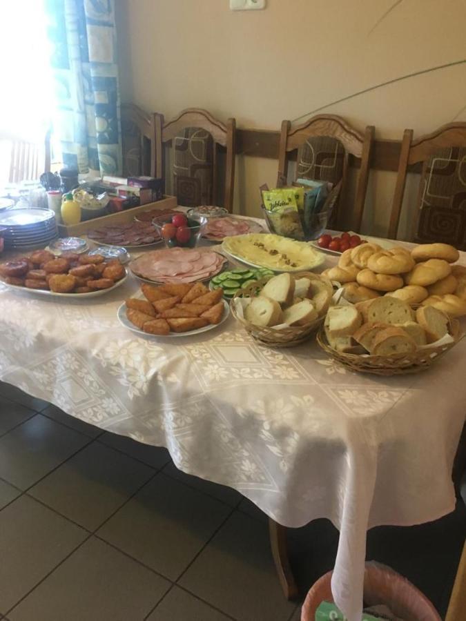 Vadaspuszta Vendeghaz Csatka Buitenkant foto