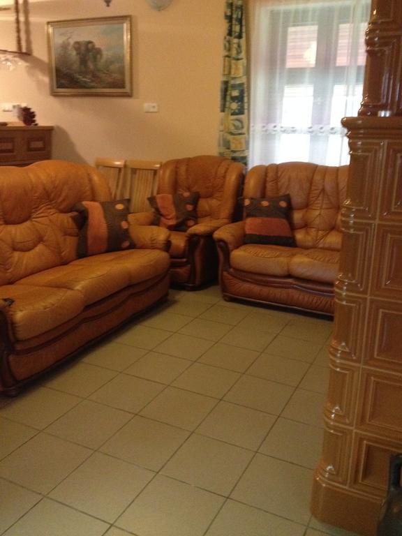 Vadaspuszta Vendeghaz Csatka Buitenkant foto